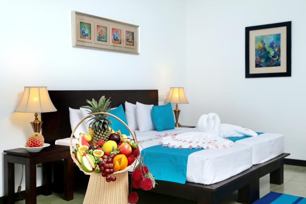 Coco Royal Beach Resort Калутара Экстерьер фото