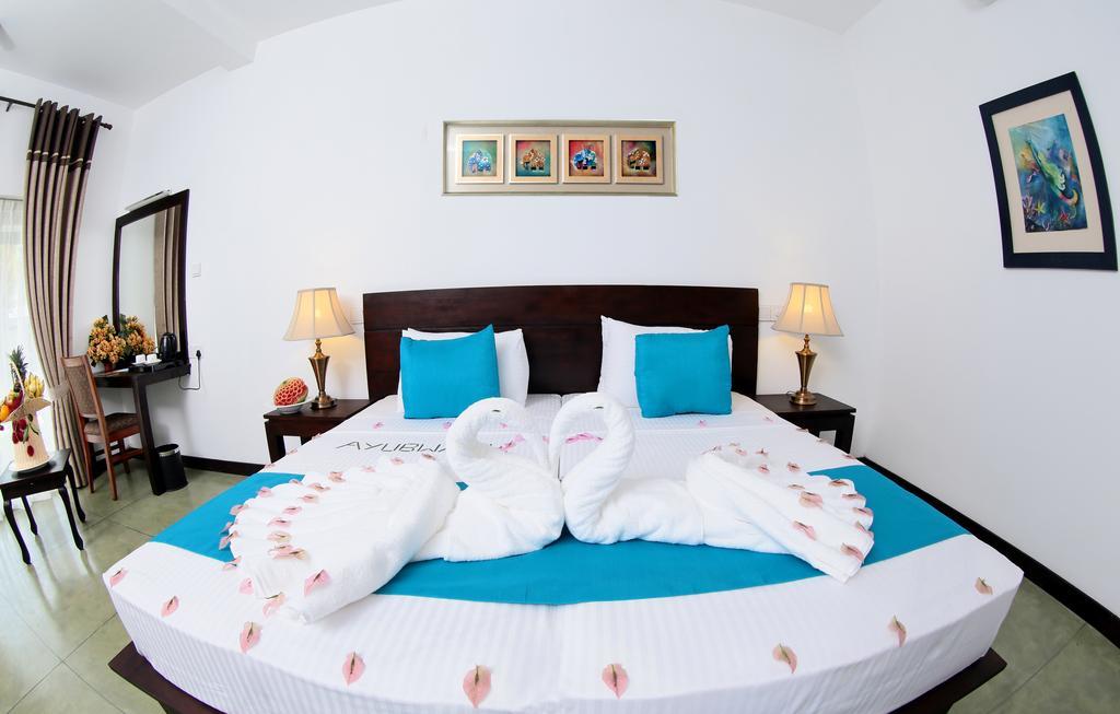 Coco Royal Beach Resort Калутара Экстерьер фото