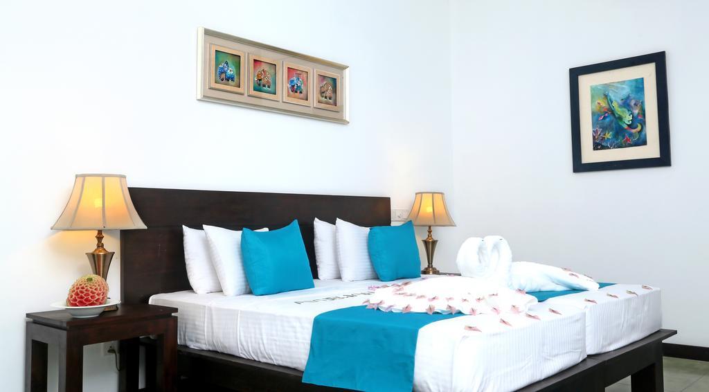 Coco Royal Beach Resort Калутара Экстерьер фото