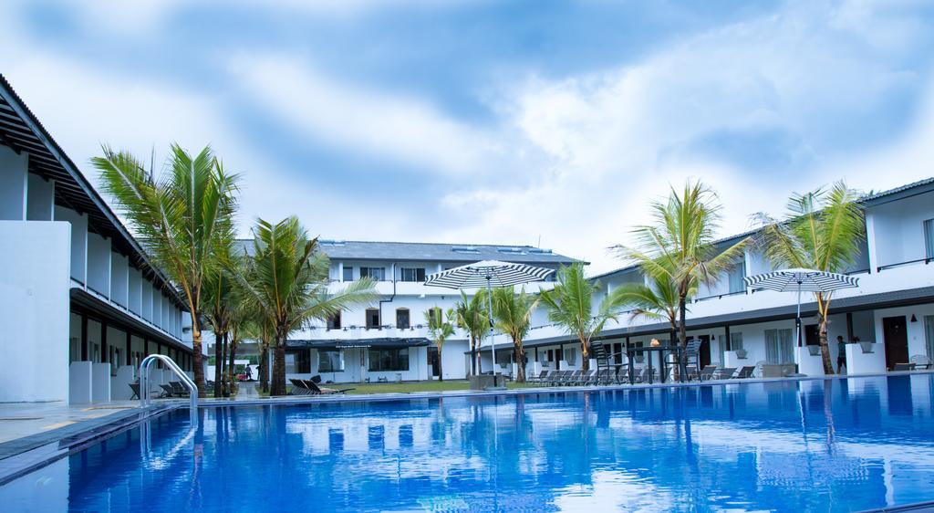 Coco Royal Beach Resort Калутара Экстерьер фото